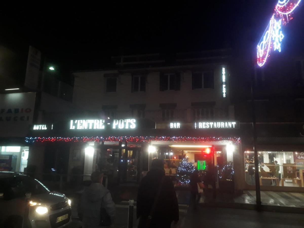 Hotel L'Entre-Pots à Sartrouville Extérieur photo